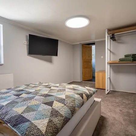 Holiday home Elementa Wellness Reddeber *